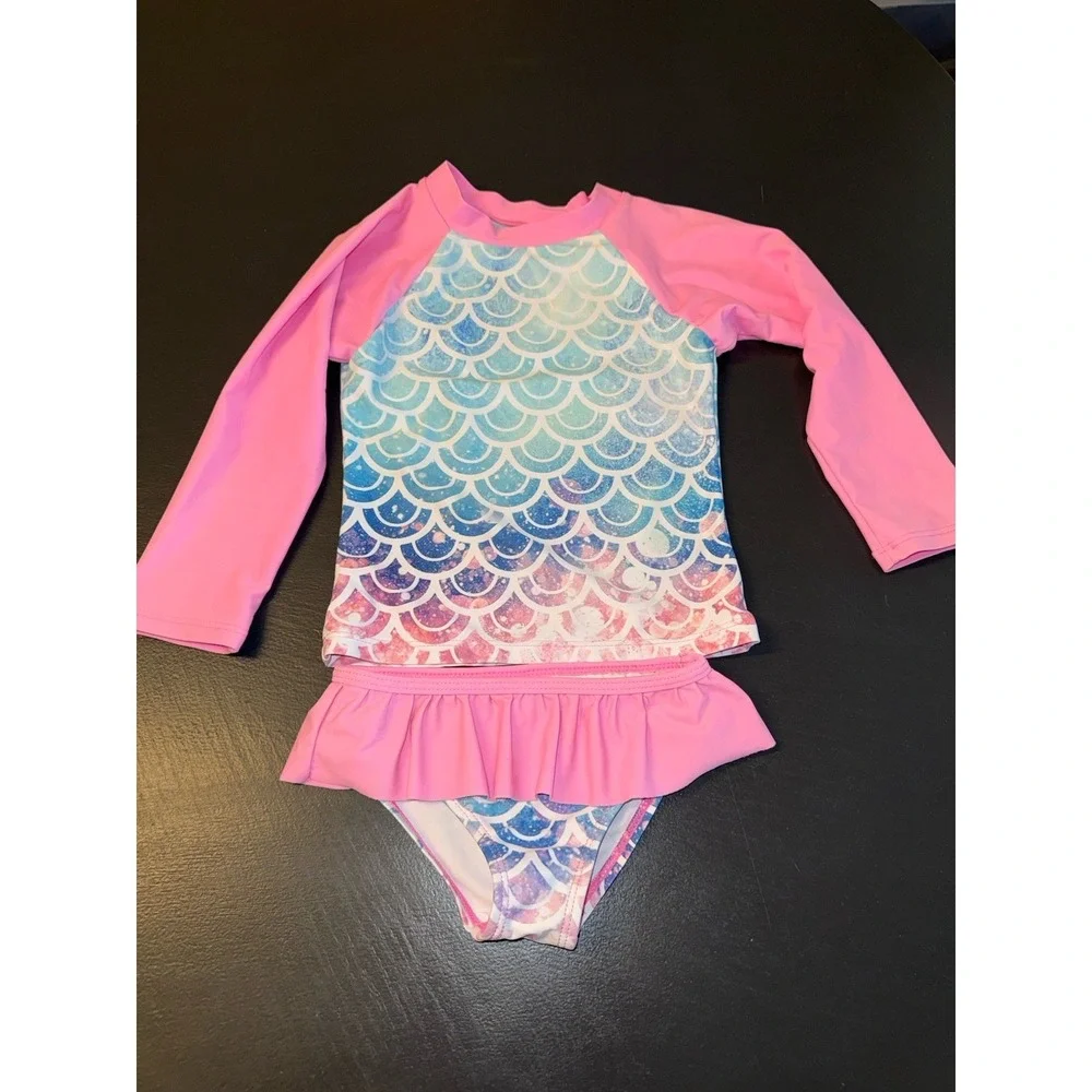 Two Pieces Rash Guard Long Sleeves Mermaid 2 Piece Swimsuit Size S Beach Pool - Picture 2 of 7